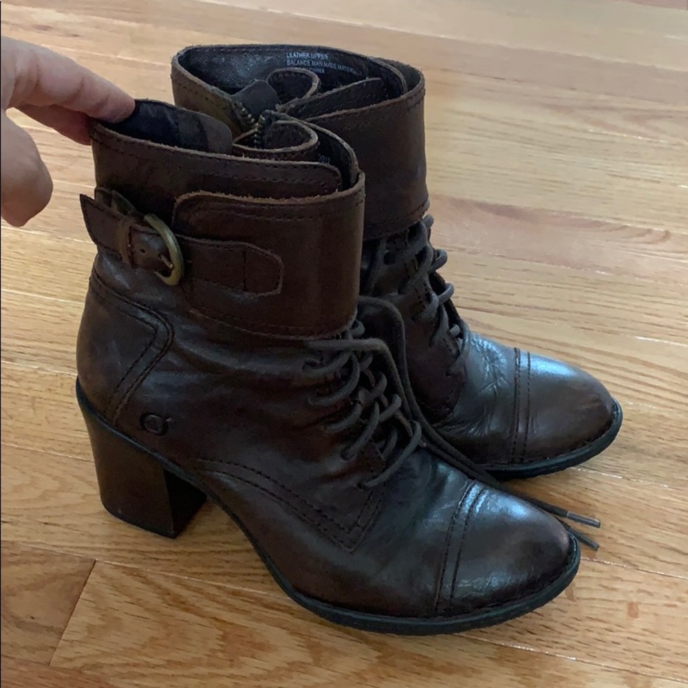 Born leather boots